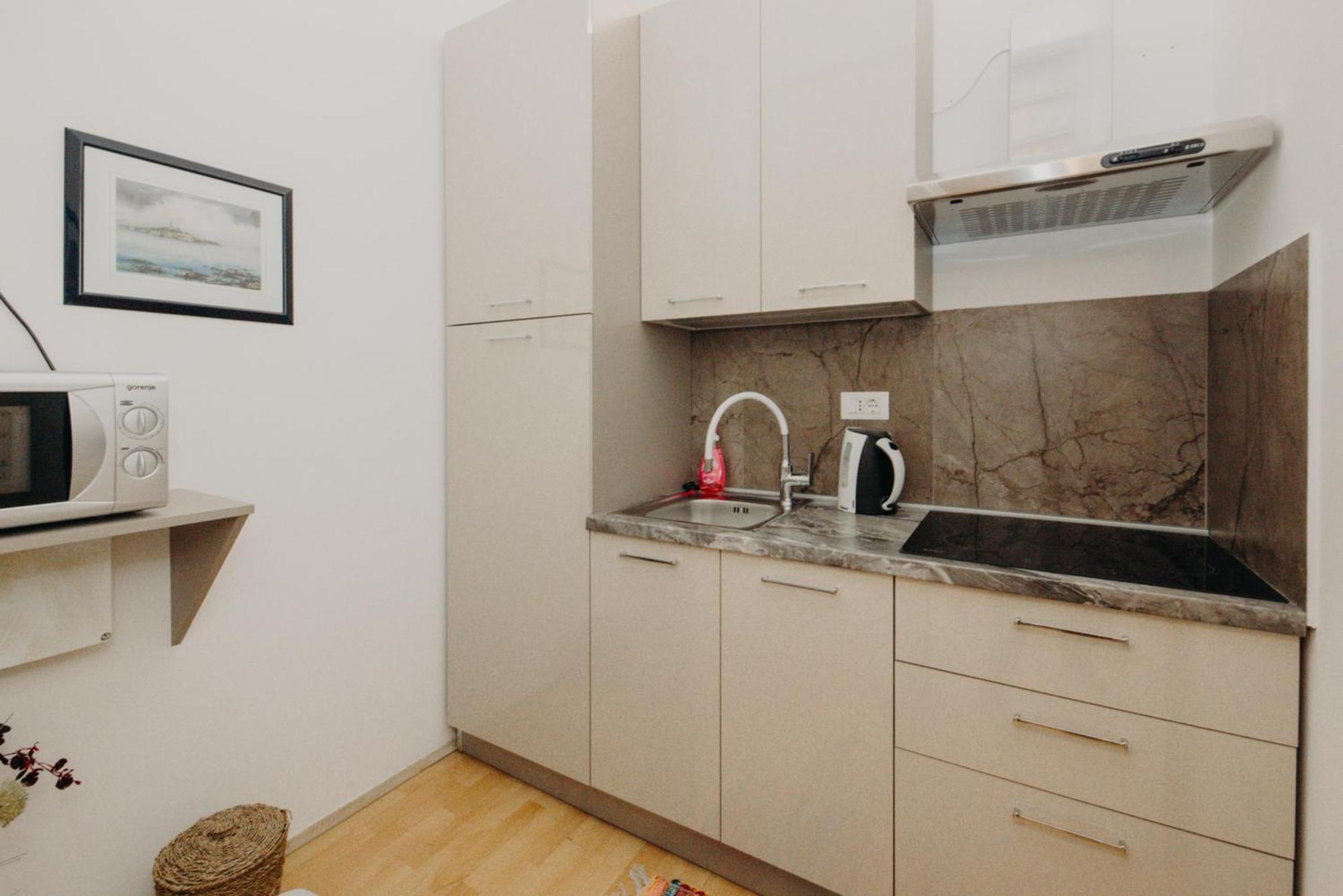 Rooms And Studios Villa Rossella 2 Ровінь Екстер'єр фото