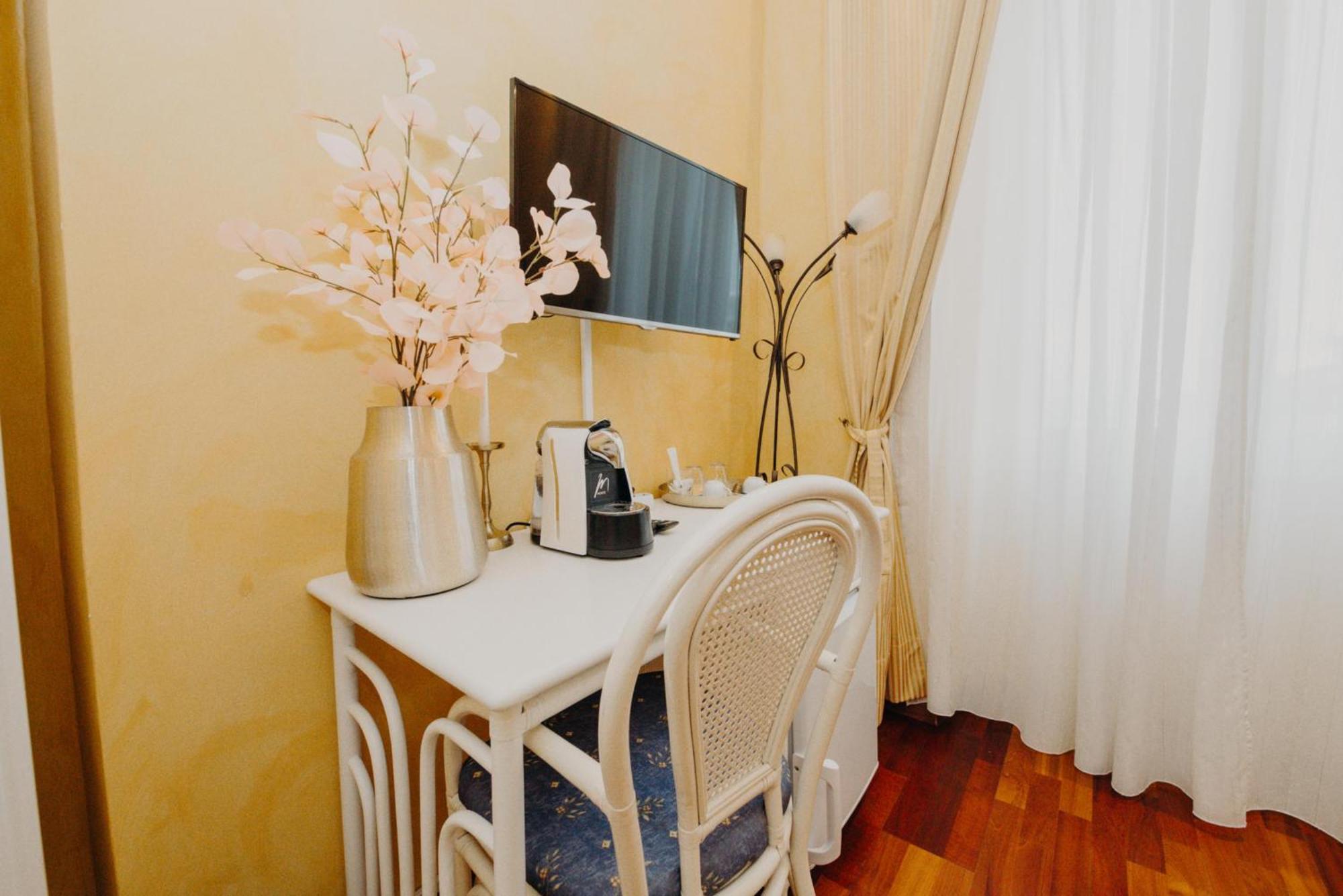 Rooms And Studios Villa Rossella 2 Ровінь Номер фото