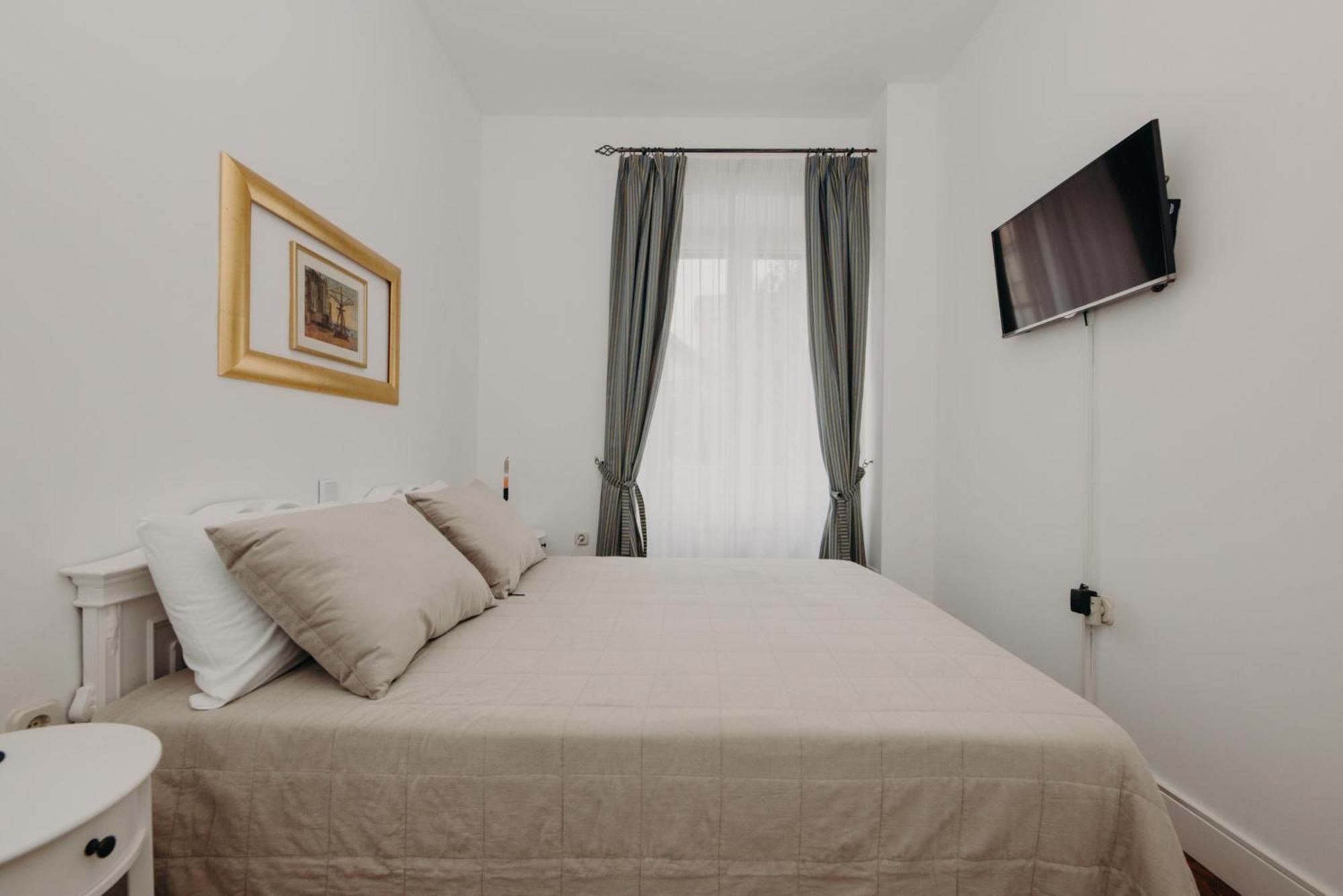 Rooms And Studios Villa Rossella 2 Ровінь Номер фото