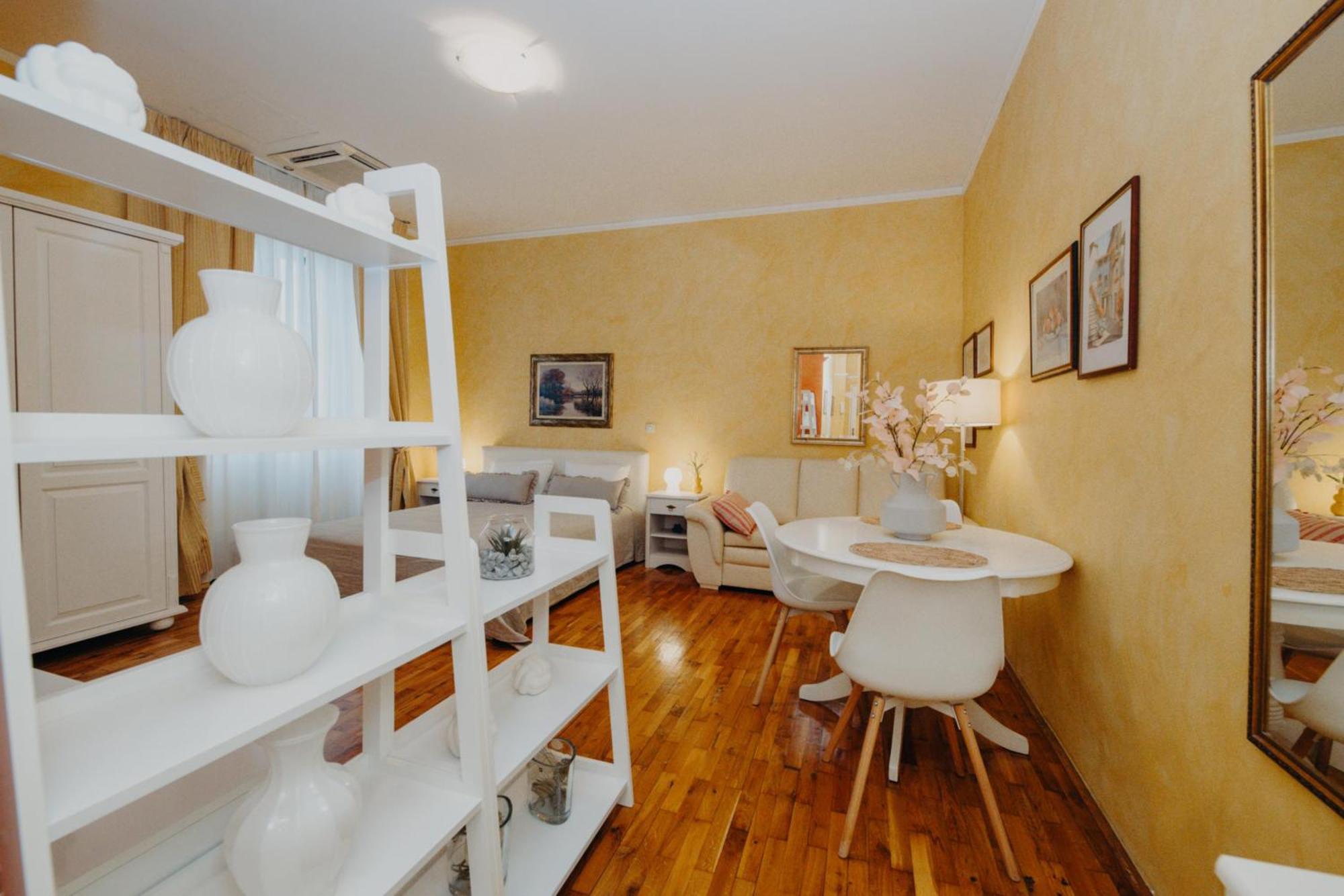 Rooms And Studios Villa Rossella 2 Ровінь Номер фото